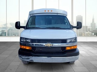 2022 Chevrolet Express in Saint-Hyacinthe, Quebec - 3 - w320h240px