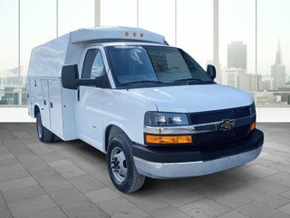 Chevrolet Express  2022 à Saint-Hyacinthe, Québec - 4 - w320h240px