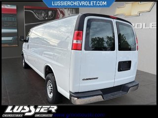 Chevrolet FOURGONNETTE UTILITAIRE LONGUE EXPRESS  2024 à Saint-Hyacinthe, Québec - 4 - w320h240px