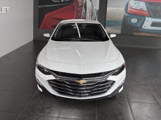 Chevrolet Malibu  2022 à Saint-Hyacinthe, Québec - 2 - w320h240px