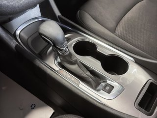 Chevrolet Malibu  2022 à Saint-Hyacinthe, Québec - 15 - w320h240px