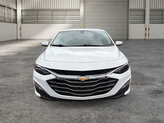 2022 Chevrolet MALIBU in Saint-Hyacinthe, Quebec - 2 - w320h240px