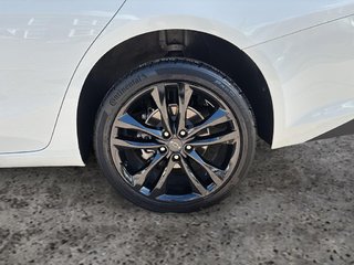 2024 Chevrolet MALIBU in Saint-Hyacinthe, Quebec - 7 - w320h240px