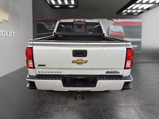 2017 Chevrolet Silverado 1500 in Saint-Hyacinthe, Quebec - 3 - w320h240px