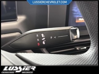 2024 Chevrolet SILVERADO CREW CAB EV in Saint-Hyacinthe, Quebec - 13 - w320h240px