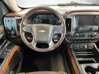 2017 Chevrolet Silverado in Saint-Hyacinthe, Quebec - 12 - w320h240px