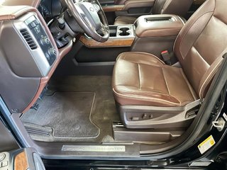 2017 Chevrolet Silverado in Saint-Hyacinthe, Quebec - 8 - w320h240px