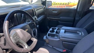 2021 Chevrolet SILVERADO in Saint-Hyacinthe, Quebec - 9 - w320h240px