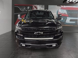 Chevrolet SILVERADO  2021 à Saint-Hyacinthe, Québec - 2 - w320h240px