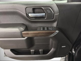 Chevrolet SILVERADO  2021 à Saint-Hyacinthe, Québec - 11 - w320h240px