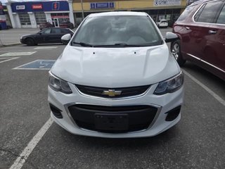 Chevrolet Sonic  2017 à Saint-Hyacinthe, Québec - 7 - w320h240px