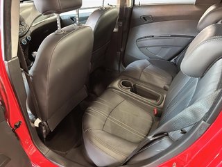 Chevrolet Spark  2015 à Saint-Hyacinthe, Québec - 8 - w320h240px