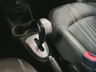 Chevrolet Spark  2015 à Saint-Hyacinthe, Québec - 13 - w320h240px