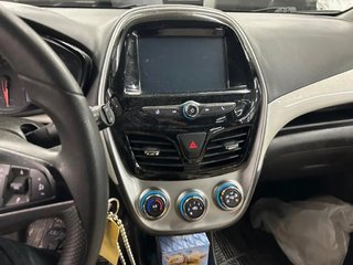Chevrolet Spark  2017 à Saint-Hyacinthe, Québec - 7 - w320h240px