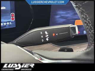 2025 Chevrolet SUBURBAN SÉRIE 1500 – 4 RM in Saint-Hyacinthe, Quebec - 15 - w320h240px