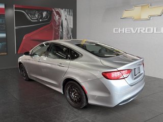 Chrysler 200  2016 à Saint-Hyacinthe, Québec - 4 - w320h240px