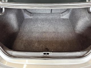 Chrysler 200  2016 à Saint-Hyacinthe, Québec - 7 - w320h240px