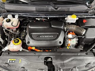 2020 Chrysler Pacifica in Saint-Hyacinthe, Quebec - 8 - w320h240px