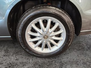 Chrysler Sebring  2001 à Saint-Hyacinthe, Québec - 6 - w320h240px