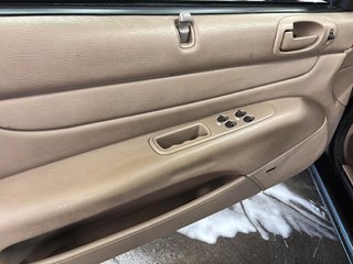 Chrysler Sebring  2001 à Saint-Hyacinthe, Québec - 8 - w320h240px