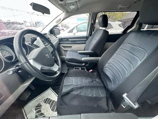 Dodge Grand Caravan  2010 à Saint-Hyacinthe, Québec - 7 - w320h240px