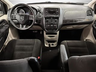 2017 Dodge Grand Caravan in Saint-Hyacinthe, Quebec - 10 - w320h240px