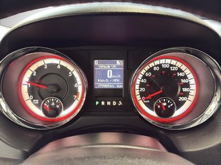 2017 Dodge Grand Caravan in Saint-Hyacinthe, Quebec - 14 - w320h240px