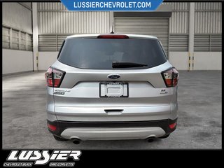 2017 Ford Escape in Saint-Hyacinthe, Quebec - 3 - w320h240px