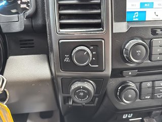 Ford F-150  2018 à Saint-Hyacinthe, Québec - 16 - w320h240px