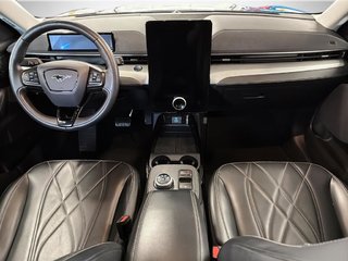 2021 Ford Mustang Mach-E in Saint-Hyacinthe, Quebec - 9 - w320h240px