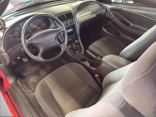 Ford Mustang  2004 à Saint-Hyacinthe, Québec - 9 - w320h240px
