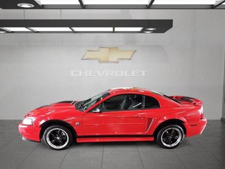 Ford Mustang  2004 à Saint-Hyacinthe, Québec - 5 - w320h240px