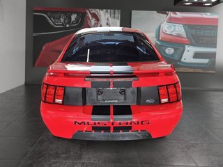 Ford Mustang  2004 à Saint-Hyacinthe, Québec - 3 - w320h240px