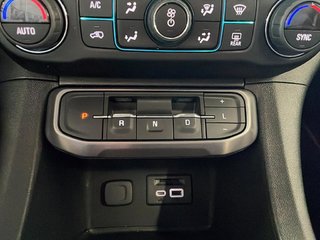 GMC Acadia  2022 à Saint-Hyacinthe, Québec - 15 - w320h240px