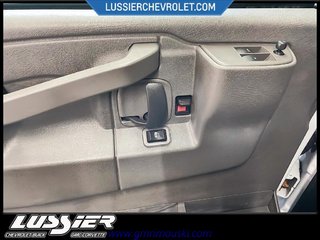 GMC SAVANA FOURGONNETTE UTILITAIRE, 2500  2024 à Saint-Hyacinthe, Québec - 10 - w320h240px