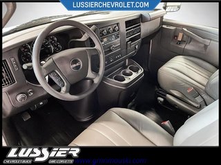 GMC SAVANA FOURGONNETTE UTILITAIRE, 2500  2024 à Saint-Hyacinthe, Québec - 9 - w320h240px