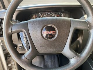 GMC Savana  2021 à Saint-Hyacinthe, Québec - 14 - w320h240px