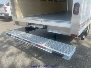 GMC SAVANA  2023 à Saint-Hyacinthe, Québec - 13 - w320h240px