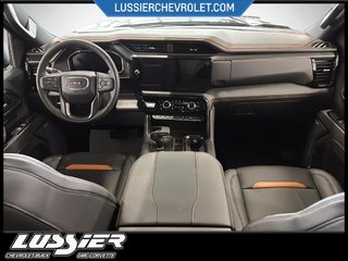 2026 GMC SIERRA 1500 CREW CAB 4WD in Saint-Hyacinthe, Quebec - 10 - w320h240px