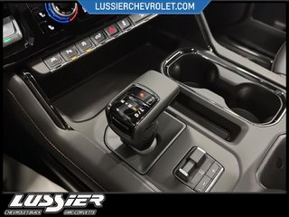 2026 GMC SIERRA 1500 CREW CAB 4WD in Saint-Hyacinthe, Quebec - 15 - w320h240px