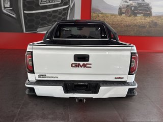 GMC SIERRA  2017 à Saint-Hyacinthe, Québec - 3 - w320h240px