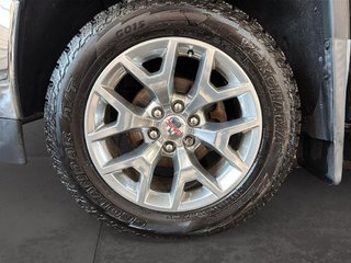 2018 GMC Sierra in Saint-Hyacinthe, Quebec - 7 - w320h240px