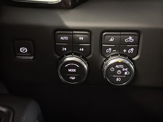 2022 GMC Sierra in Saint-Hyacinthe, Quebec - 16 - w320h240px