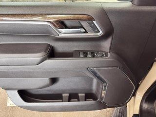 2023 GMC Sierra 1500 in Saint-Hyacinthe, Quebec - 10 - w320h240px