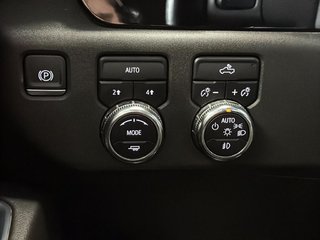 2023 GMC Sierra in Saint-Hyacinthe, Quebec - 15 - w320h240px