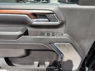2024 GMC Sierra in Saint-Hyacinthe, Quebec - 11 - w320h240px