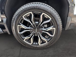 GMC Sierra  2025 à Saint-Hyacinthe, Québec - 6 - w320h240px