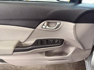 Honda Civic Coupe  2014 à Saint-Hyacinthe, Québec - 10 - w320h240px
