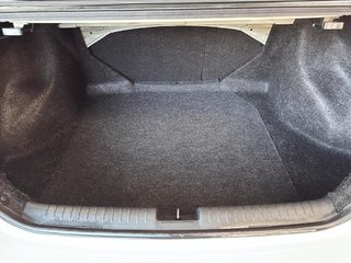 Honda Civic  2013 à Saint-Hyacinthe, Québec - 6 - w320h240px