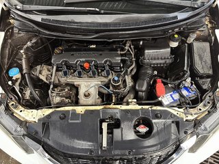 Honda Civic  2013 à Saint-Hyacinthe, Québec - 8 - w320h240px